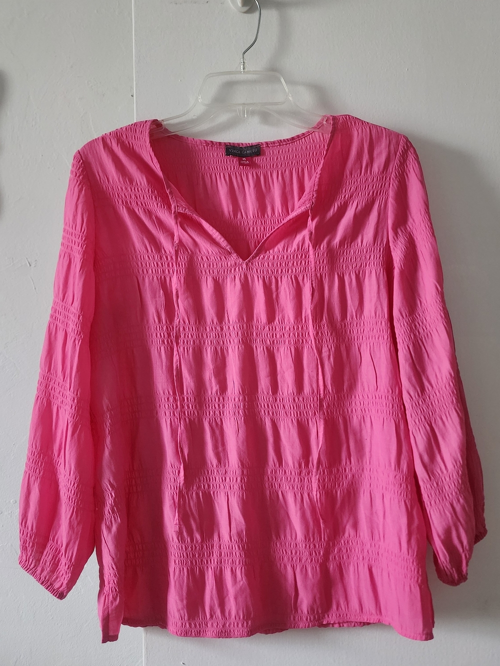 Vince Camuto Pink Textured V-Neck Tunic
